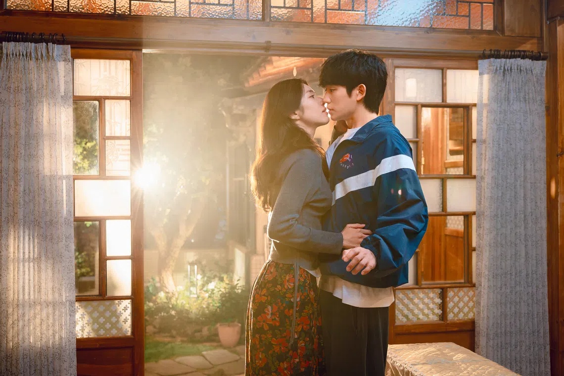 Review Kẹo Ngọt Tình Yêu tập 3–4: Tae Ha đưa Eun Sae đi chơi, Sang Gil bắt đầu lần ra dấu vết